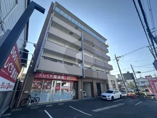 サ ファミーユの画像