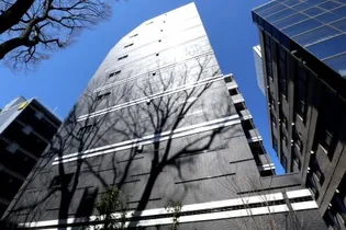 東京都杉並区下高井戸4【マンション】の外観