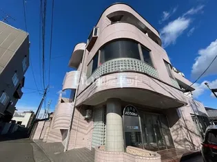 有楽館メゾンウィスタリア【2階】の外観