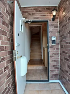 フレアハイム【2階】の玄関