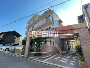 BASIC2000【3階】の外観