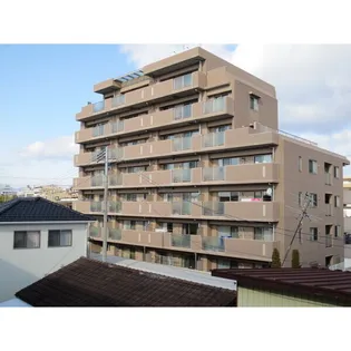 グランアージュ泉中央【3階】の外観