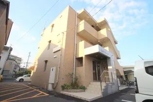 レジデンス鹿田【3階】の外観