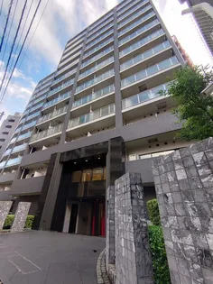 東京都中央区八丁堀3【マンション】の外観