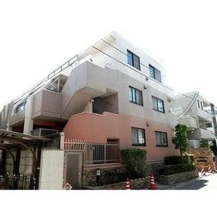 東京都新宿区大京町【マンション】の外観