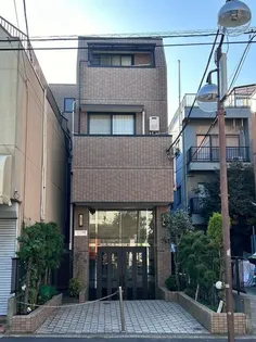 東京都中野区新井1【マンション】の外観
