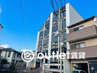 エントランスライフ金閣G【2階】の外観