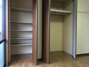 AUBE’02【2階】の内装