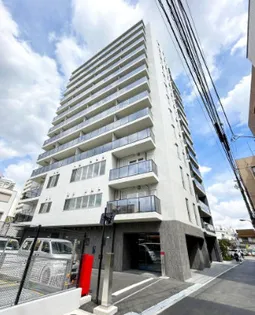 東京都新宿区北新宿1【マンション】の外観