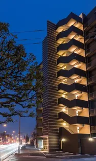 プレミアム ラグ勢家の画像