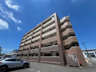 アーサヒルズの画像