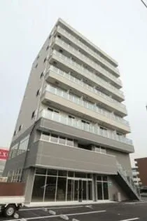LE ZINDEの画像