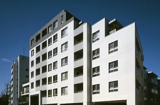 コンフォリア原宿の画像