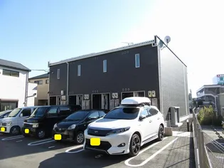 クエスタ【2階】の外観