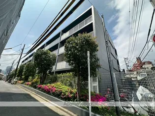 東京都新宿区北新宿1【マンション】の外観