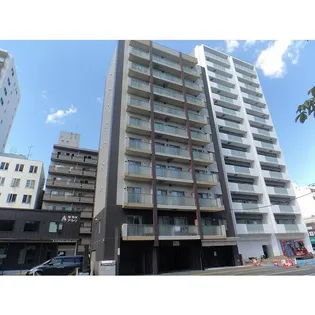 ゾネ医大キャンパス前【7階】の外観