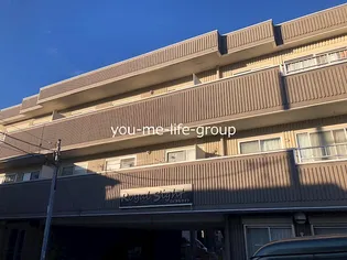 神奈川県秦野市曽屋【マンション】の外観