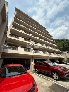 ストークマンション三田【3階】の外観