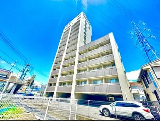 プレジールジョイ西原【5階】の外観