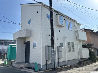 トリアノン【2階】の外観