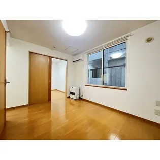 ロージェ ブルーの画像