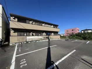 コーポマリの外観