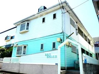 ホットハウス【1階】の外観