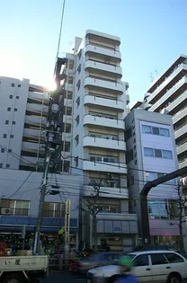 コンフォールクレスト【3階】の外観