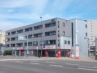 カーサ・メトロポリ【2階】の外観