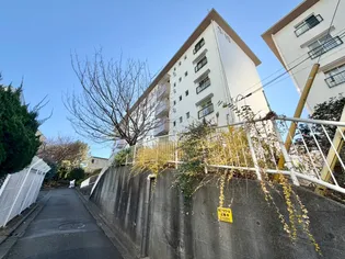 笹下台団地 9ー2号棟の画像