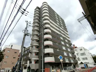 大阪府大阪市東淀川区西淡路1【マンション】の外観