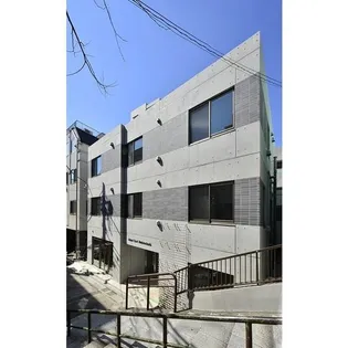東京都新宿区住吉町【マンション】の外観