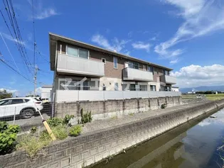 エステートSAKURA【2階】の外観