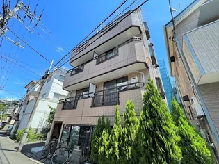 ドミール日吉【2階】の外観