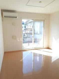 ピュア・フィオーレ【1階】の居間