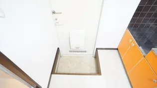 エステート阿倉川B棟【1階】の玄関