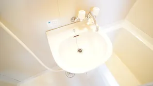 エステート阿倉川B棟【1階】の内装