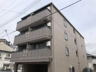 大林マンション【3階】の外観