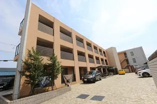 エクレールアクシスの画像