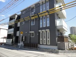 GRANDEARCHEの画像
