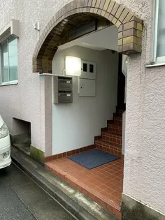 信澤マンション【2階】の外観