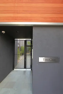 群馬県前橋市川曲町【アパート】の外観