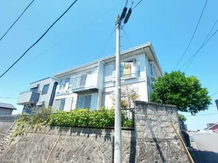 ファミール ヨシの画像