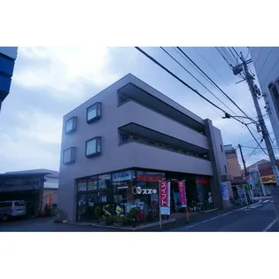 ウィスタリアビルの画像