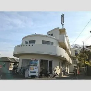 プロバンス【3階】の外観