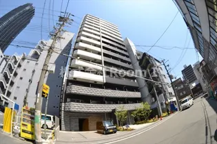 プレサンス北浜パレス【8階】の外観