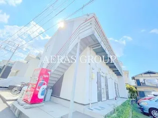 グラトゥリーレS【1階】の外観