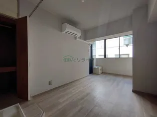 ユニロイヤル一番町【3階】の居間