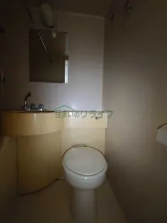 ユニロイヤル一番町【3階】の内装