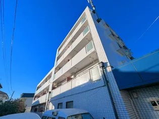 ラリーマンションの画像